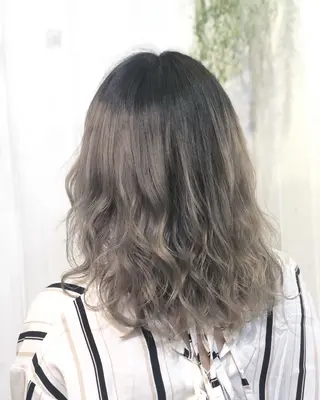 ミディアム カラー 縮毛矯正⭐️ TAKAHIROのヘアスタイル