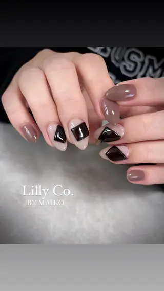 ネイル Lilly Co.のネイルデザイン