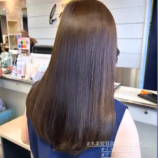 セミロング カラー ヘアアレンジ インナー×縮毛矯正 ピンクカラー澤井里菜のヘアスタイル