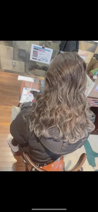 カラー ヘアアレンジ 福見 美保のヘアスタイル