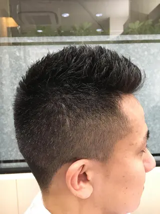 ショート 高橋 隼汰のヘアスタイル