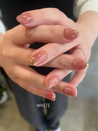 ネイル WHITE所属・Lily WHITEのネイルデザイン