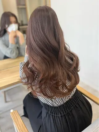 ロング 韓国ヘア レイヤーカットのヘアスタイル