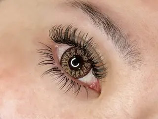 マツエク・マツパ My+ Yukaのネイルデザイン