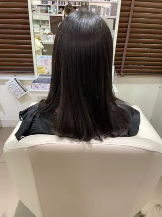 セミロング jouir立川店所属・堀平 由紀のヘアスタイル