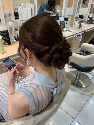 ロング ヘアアレンジ 宮永 璃沙のヘアスタイル