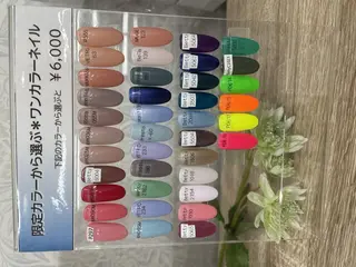 ネイル イワサキ  のネイルデザイン