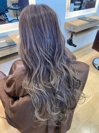 ロング カラー stylist 🌼 SHIONのヘアスタイル