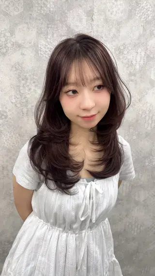 セミロング カラー クルミ🤍ピンク 🎀韓国ヘアのヘアスタイル