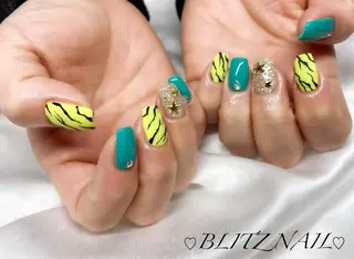 ネイル BLITZ Nail 岩田💅🏻✨のネイルデザイン