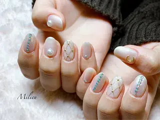 ネイル 吉澤 圭のネイルデザイン