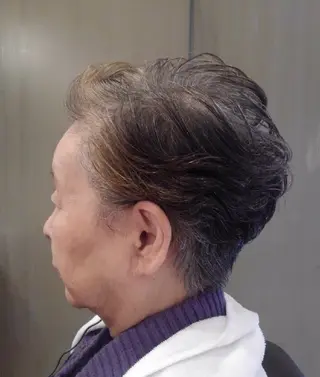 ショート パーマ D/i所属・4店舗フリーランスⅠ Y/no〈夜のスパ〉のヘアスタイル