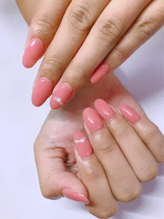 ネイル Lily Roseスタッフ一同のマツエク・マツパデザイン