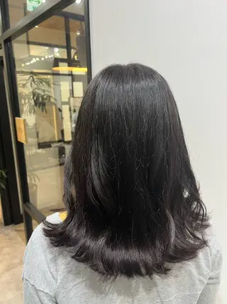 セミロング 艶カラー推し！ なかはらあかりのヘアスタイル