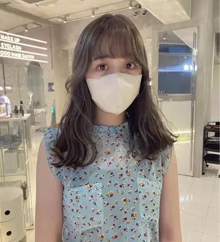 セミロング カラー 透明感カラー🪡🤍 nanao🤍🪡のヘアスタイル