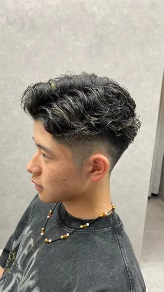 ショート パーマ メンズ GO TODAYシェアサロン大名店所属・濵武 尚人のヘアスタイル