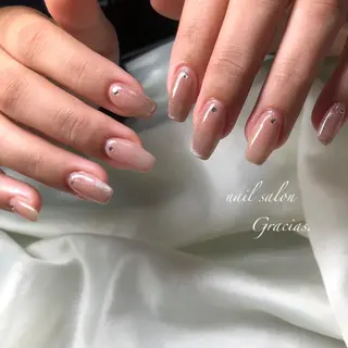 ネイル Gracias. rieのネイルデザイン