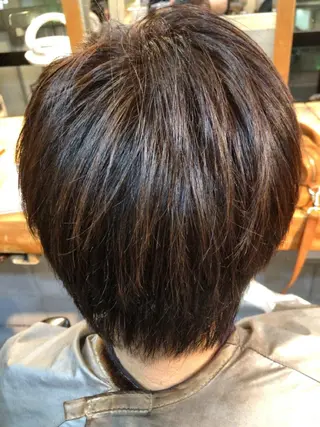 カラー MENAトリートメント専門店bySafaria所属・ISHIMORI  のヘアスタイル