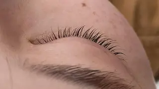 マツエク・マツパ ｃａｒｅ　ｓａｌｏｎ　ＬＩＴ所属・ｃａｒｅ　ｓａｌｏｎ LITのマツエク・マツパデザイン