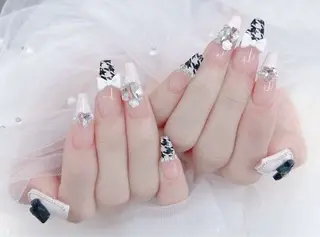 ロング Moomi nail salon新宿所属・Moomi nail salonのネイルデザイン