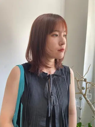 ミディアム カラー silo所属・silo MOKA 顔周りカット🦦のヘアスタイル