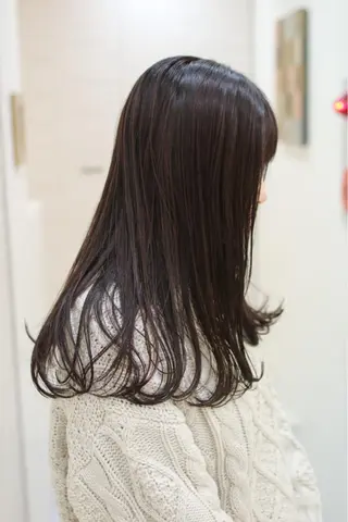 ロング カラー 斉藤 貴也のヘアスタイル