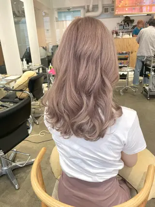 セミロング カラー 圧倒的なケアブリーチ /髪質改善🩵松田のヘアスタイル