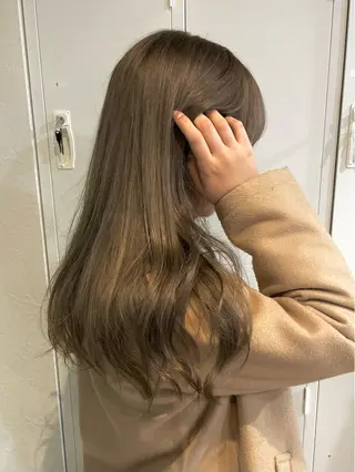 ロング 韓国/透明感 riToのヘアスタイル