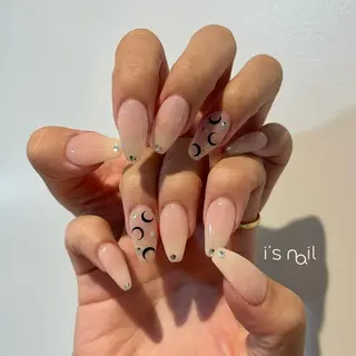 ネイル i's nail 〈アイズネイル〉のネイルデザイン