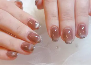 ネイル le'a-レア-【ア イ×ネイル×眉】のネイルデザイン