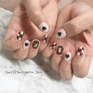 ネイル Hair salon Irie所属・與儀 知佳のネイルデザイン