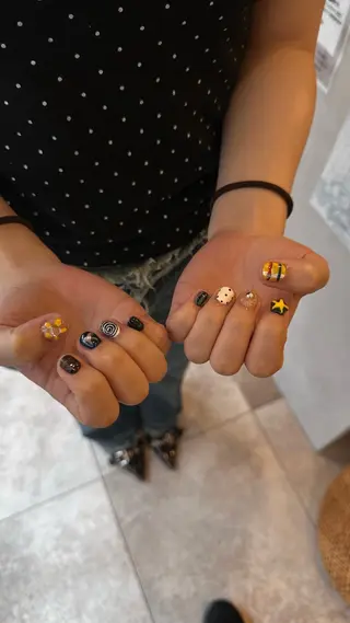 ネイル しおん⭐︎立川 sofaネイリストのネイルデザイン