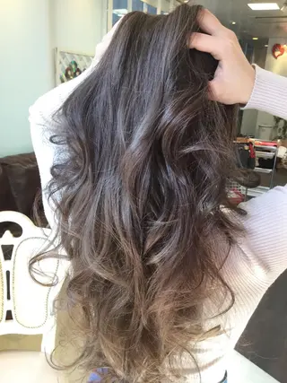 セミロング カラー 加藤 直樹のヘアスタイル