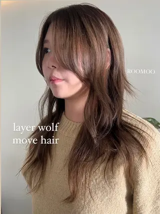 ロング レイヤーカット\ウル フ　chinatsuのヘアスタイル