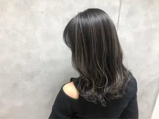 セミロング カラー マツエクモデル 安藤裕子のマツエク・マツパデザイン