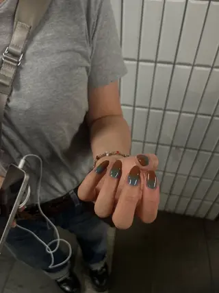 ネイル Nail Salon Hachi所属・Yuna ·͜·ᰔᩚのネイルデザイン