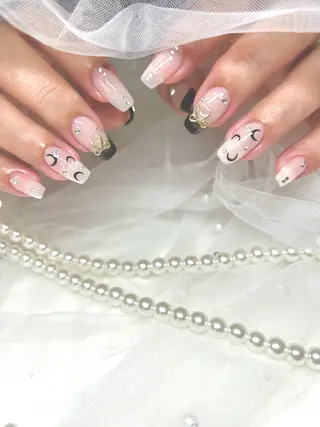 ネイル 【Laule‘a 】のネイルデザイン