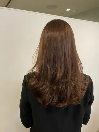 ロング 大迫 江梨のヘアスタイル
