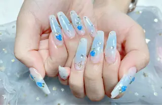 ネイル 🎀ネイルサロン エクラYUI🎀のネイルデザイン