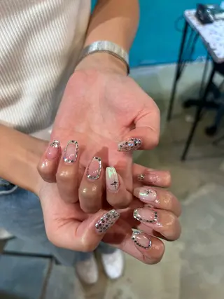 ネイル キラキラオメメ みずなのネイルデザイン