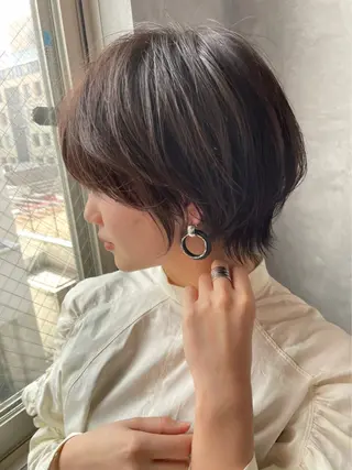 ショート Lond mare 天神大名店所属・✨ウメダナオヤ✨ 時短×大人ショートのヘアスタイル