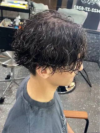 パーマ メンズ パーマ/ダブルカラー ブリーチ⭐️海斗のヘアスタイル