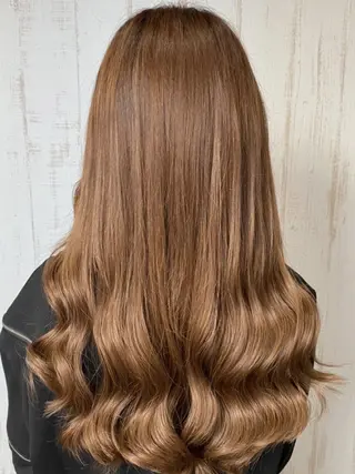 ロング カラー ヘアアレンジ チビ編み込みエクステ シールエクステのヘアスタイル