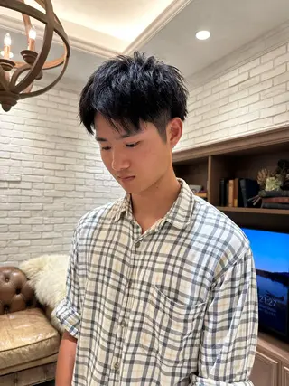 メンズ 牛嶋 嶺弥のヘアスタイル