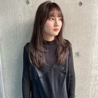 ロング カラー nonoka オリーブ/グレージュのヘアスタイル