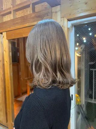 カラー まろみ暖色× chia🕯のヘアスタイル