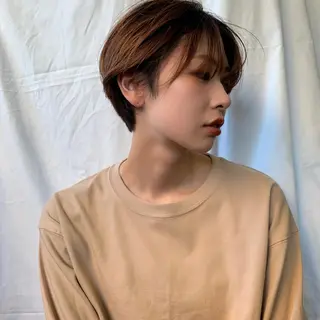 ショート カラー 上川 美幸のヘアスタイル