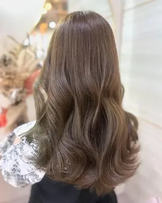 セミロング 💘Kurea💘 艶髪/韓国/暗髪のヘアスタイル