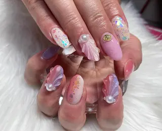 ミディアム ネイル nail yukkoのネイルデザイン