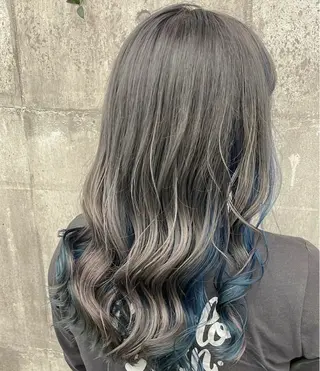 セミロング カラー r i n k aのヘアスタイル